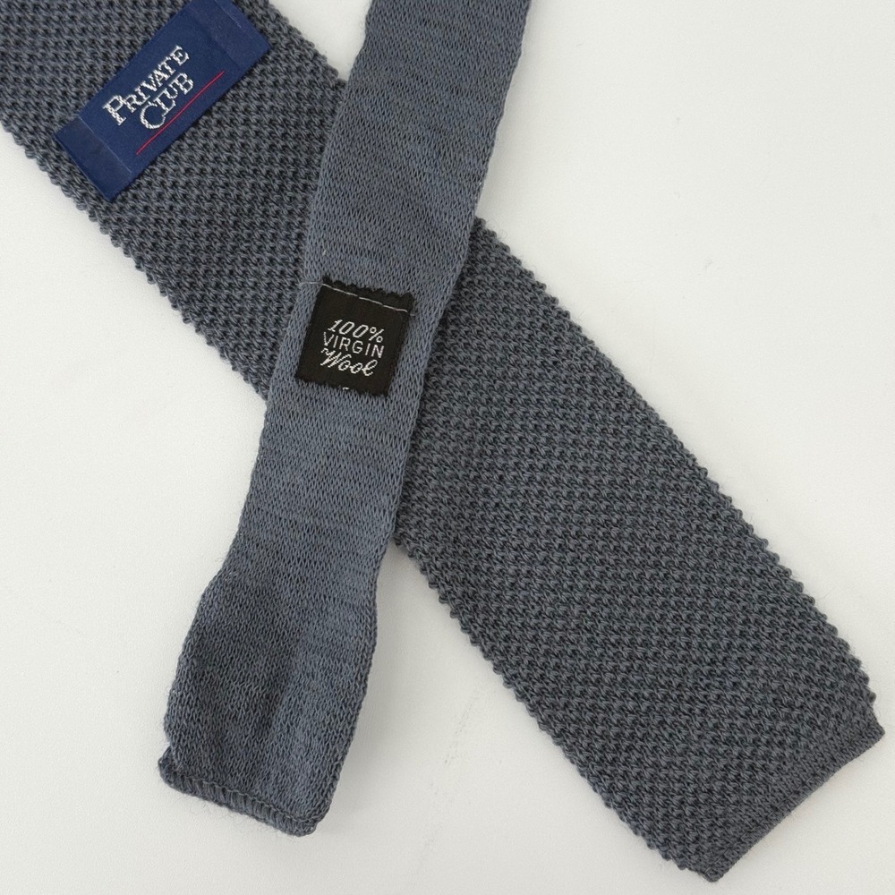 Private Club Mens Gray 100% Virgin Wool Knit Skinny‎ Necktie Square Tip 53L 2W